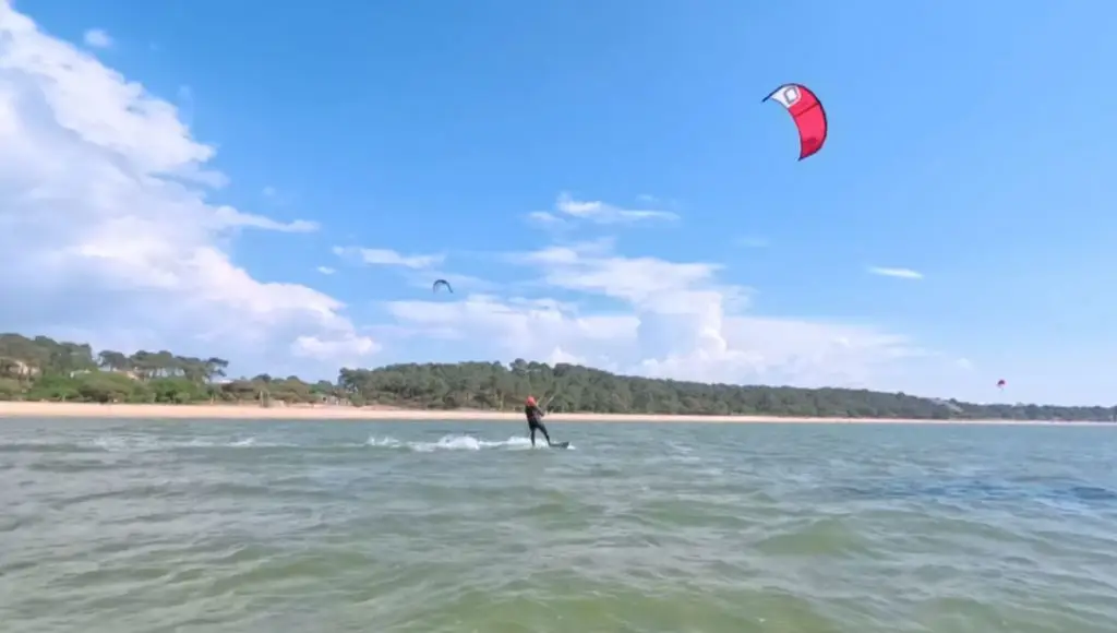 bon cadeau kitesurf sur la plage du bassin d’Arcachon
