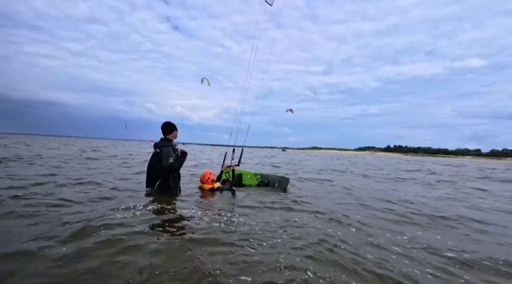 stage de kitesurf encadré par un moniteur grâce à une carte cadeau