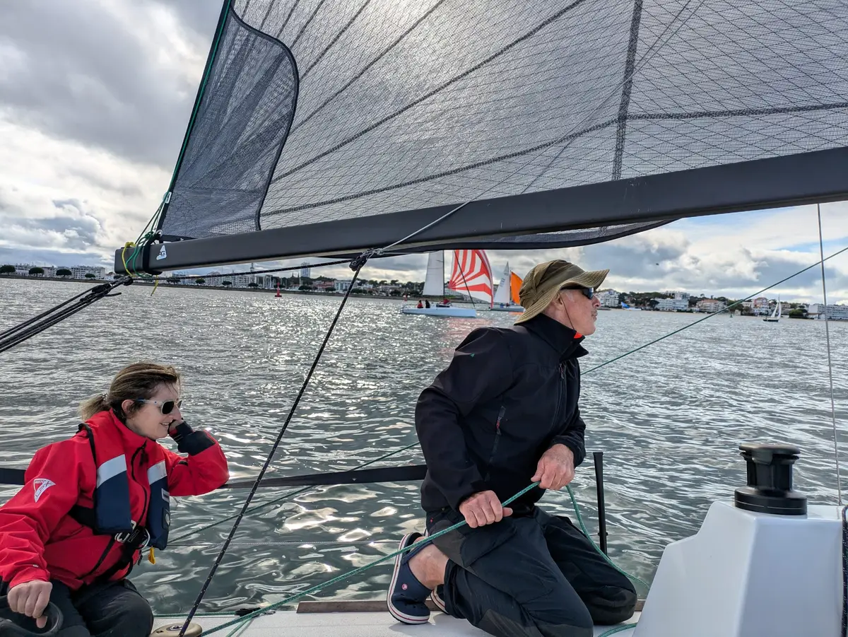 Navigation à la voile sur le bassin d'Arcachon